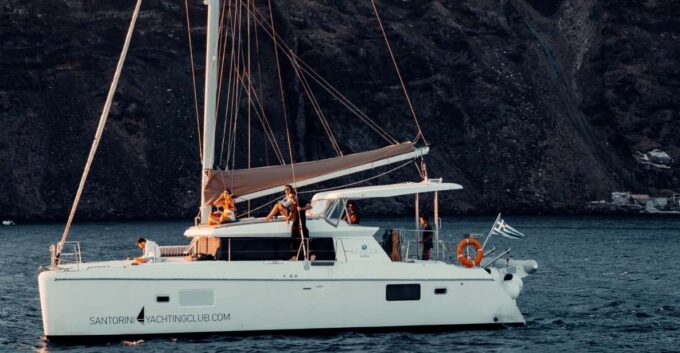 Santorini: Catamaran Caldera Cruise With Meal and Drinks - Reserve Now & Pay Later