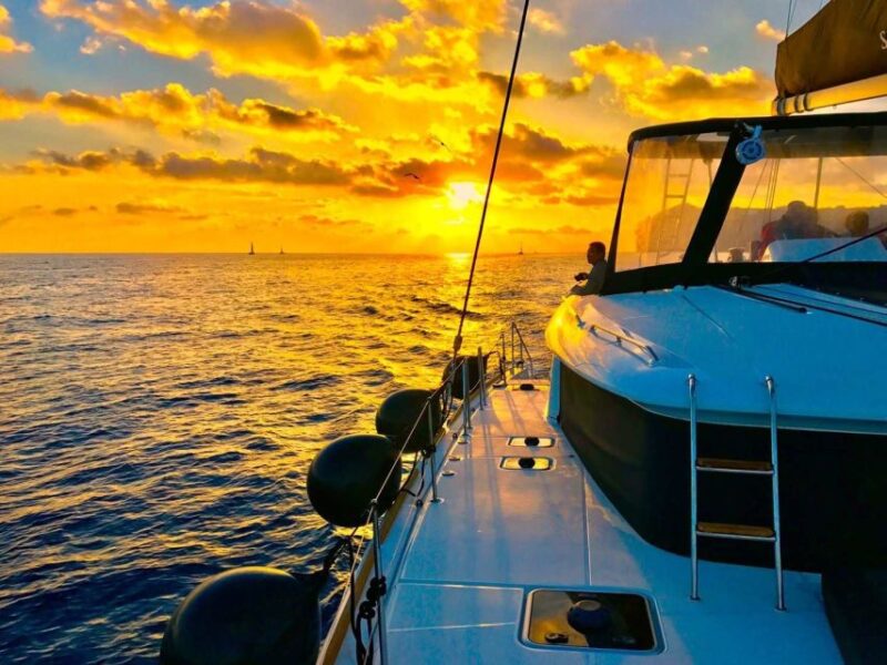 Santorini: Catamaran Cruise With Lunch, Drinks, & Oia Visit - Itinerary