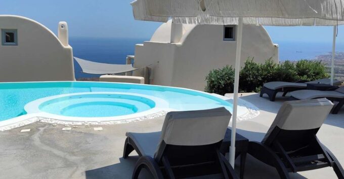 Santorini: Couples Massage With Wine, Fruits Day Pool Access - Exclusions and Additional Costs to Consider