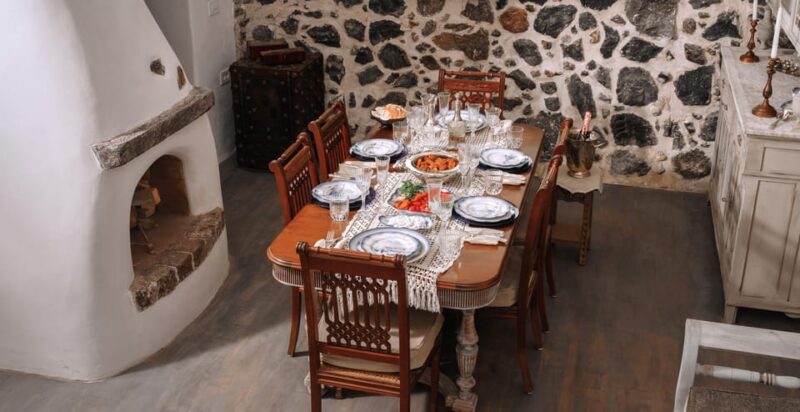 Santorini: Create & Exhibit Your Art at Santa Croce Villa - Relaxation and Wellness Amenities