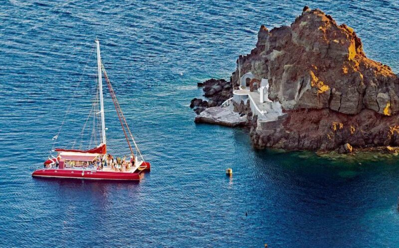 Santorini: Cruise Catamaran With BBQ & Drinks Day of Sunset - Itinerary and Highlights