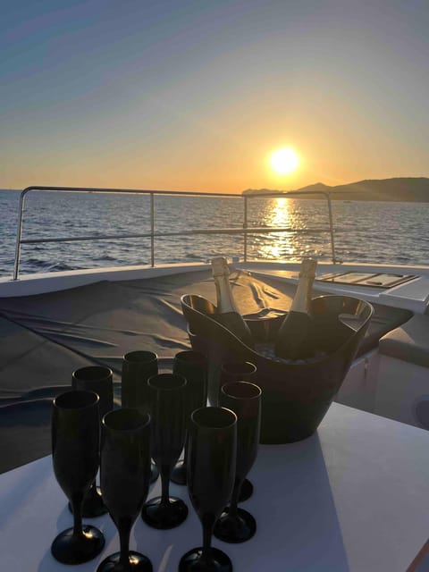 Santorini Cruise With Swim Stops & Meal - Culinary Experience