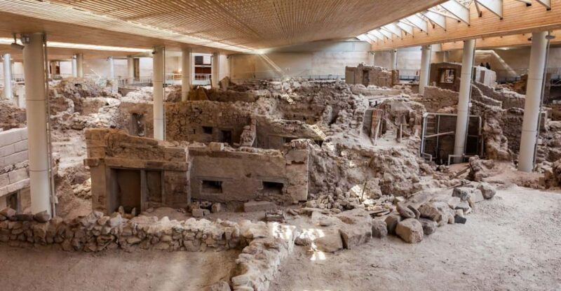 Santorini Cultural Villages and Akrotiri Ruins Private Tour - Akrotiri Archaeological Site
