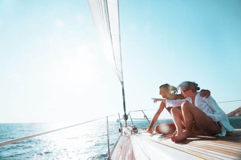 Santorini: Day Cruise With Meal & Open Bar - Key Points