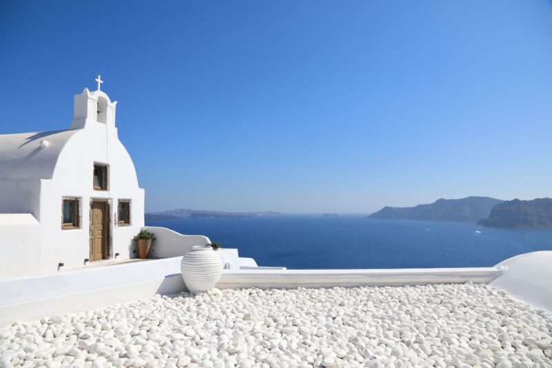 Santorini Day Highlights Tour - Admiring the Iconic Blue Domes