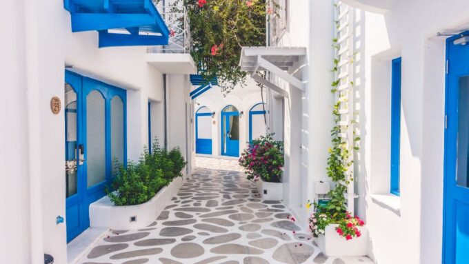 Santorini : Discover With Locals - Private Shore Excursion - Comfortable Private Transportation