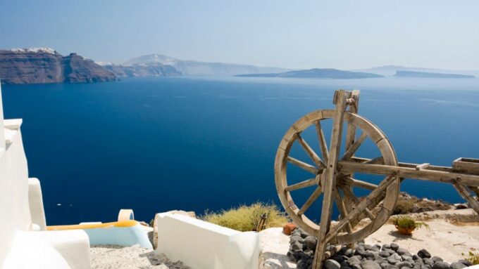 Santorini : Discover With Locals - Small Group Half-Day Tour - Megalochori: Traditional Architecture