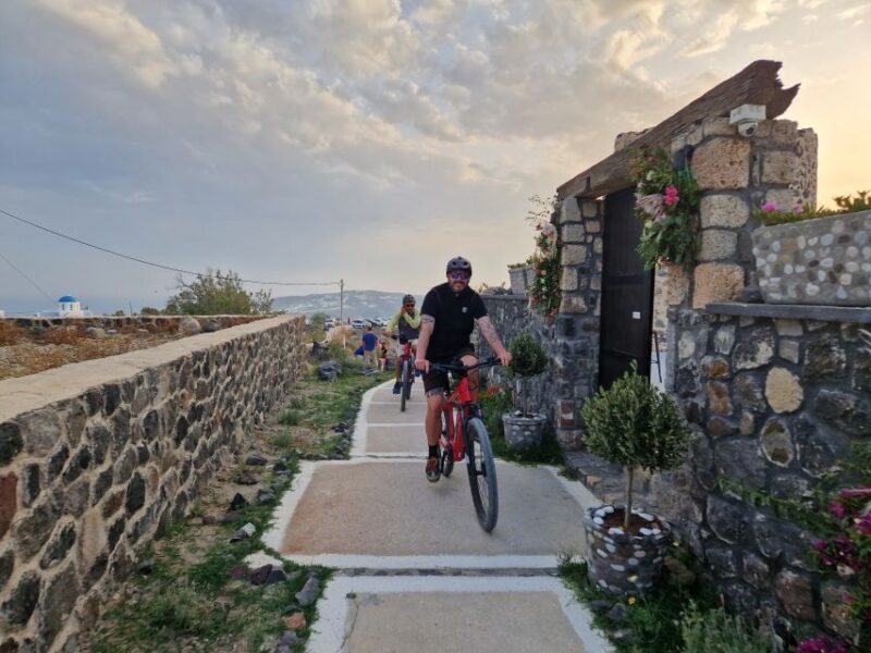 Santorini: E-Bike Sunset Tour Experience - Itinerary