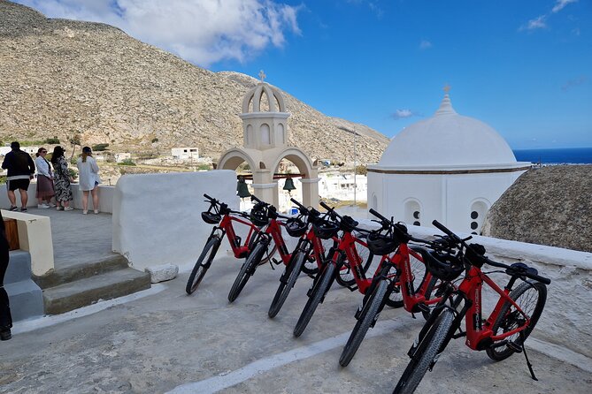 Santorini: E-Bike Tour Experience - Itinerary: Tomato Museum and Beaches