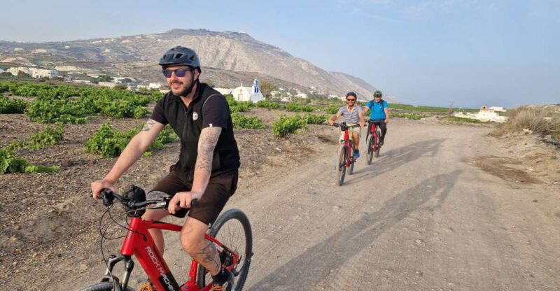 Santorini: E-Bike Tour Experience - Not Suitable for