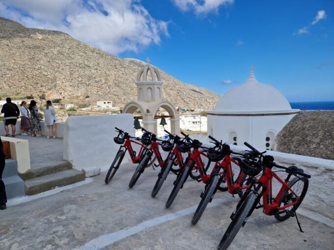 Santorini: E-Bike Tour Experience - Discover Vineyards and History