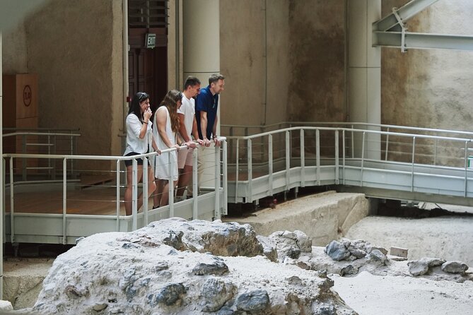 Santorini Family Quality Time Sightseeing & Cultural Experience - Visitor Ratings and Reviews
