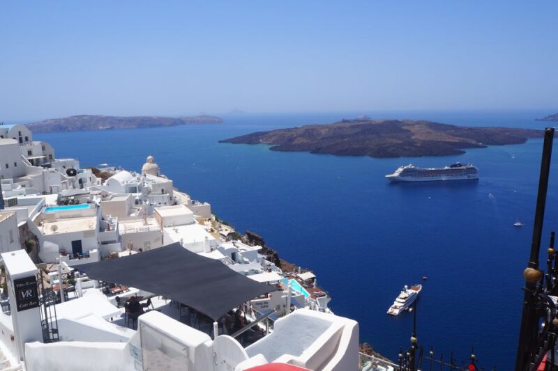 Santorini Full-Day Boat Trip From Paros - Exploring the Charming Town of Fira