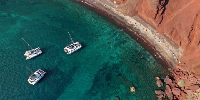Santorini Full-Day Tour From Heraklion - Tour Participant Information