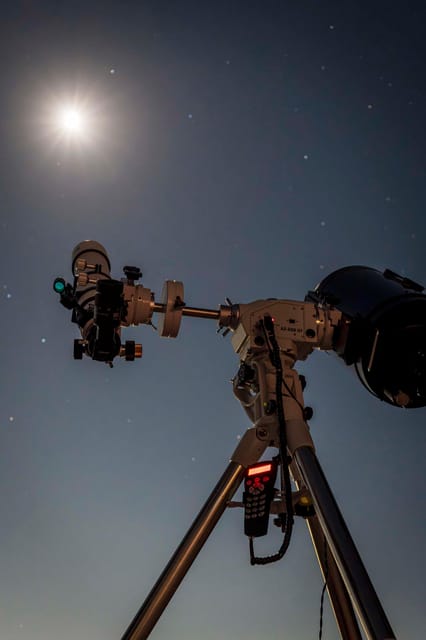Santorini: Full Moon Telescope Viewing With Wine Tasting - Suggested Attire