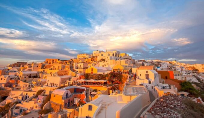Santorini: Guided Island Day Trip With Beach Visit - Archaeological Excavations and Beach