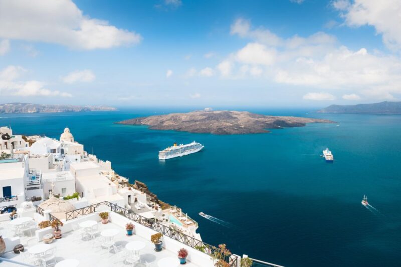 Santorini: Hidden Spots Experience All Over the Island - Heart-Shaped Hole in Megalochori
