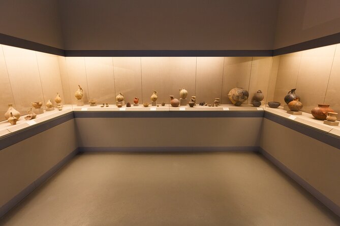 Santorini History & Archeology Tour - Key Points