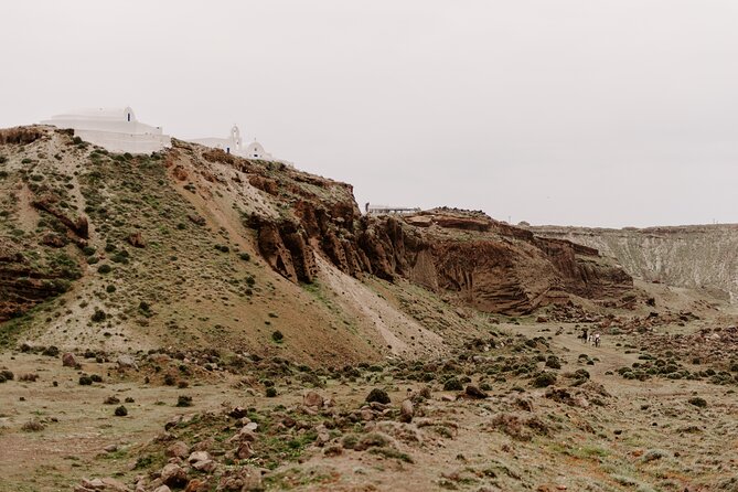 Santorini: Horse Riding on the Caldera Cliff - Dress Code and Arrival Time