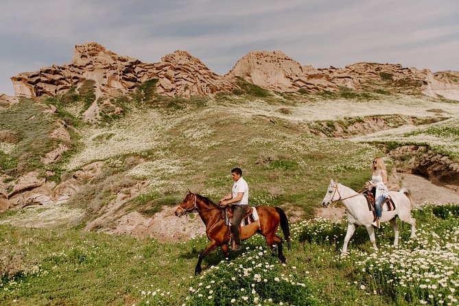 Santorini: Horse Riding to the Black Sandy Beach (Eros Beach) - Recommended Attire