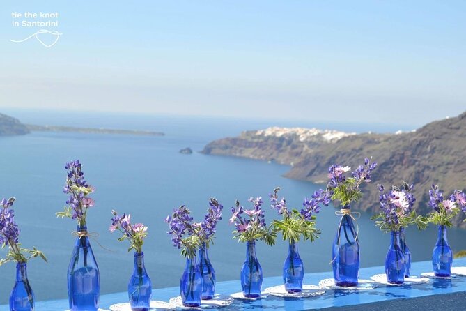 Santorini Iconic Highlights Private Tour With Panoramic Views - Picturesque Villages Exploration