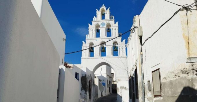 Santorini : Iconic Highlights Tour - Modern Transportation