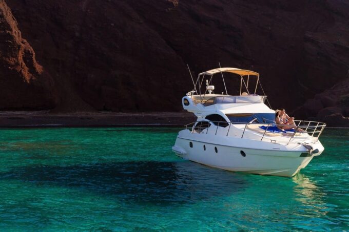 Santorini: Island Highlights Cruise on a Luxurious Yacht - Booking Steps