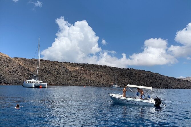 Santorini: License Free - Boat Rental AELIA - Pricing and Cancellation