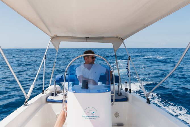 Santorini: License Free - Boat Rental AELIA - Transportation and Accessibility