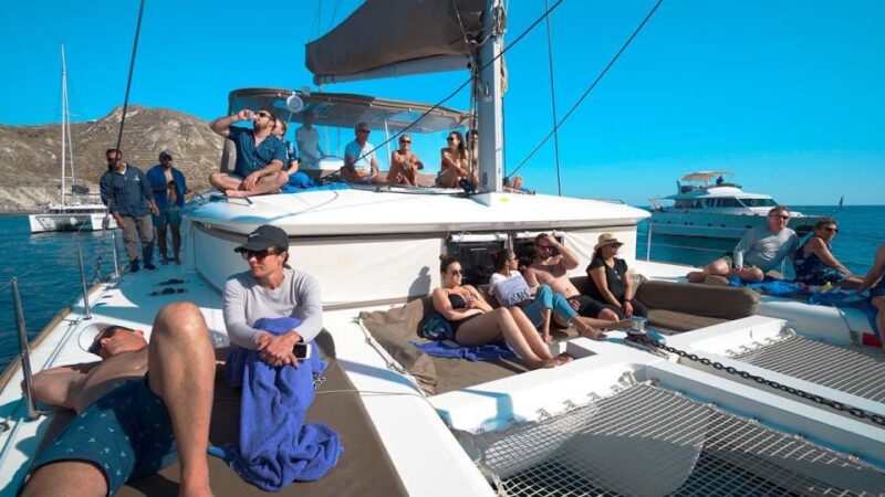 Santorini: Luxury Morning Cruise From Oia Town - Key Points