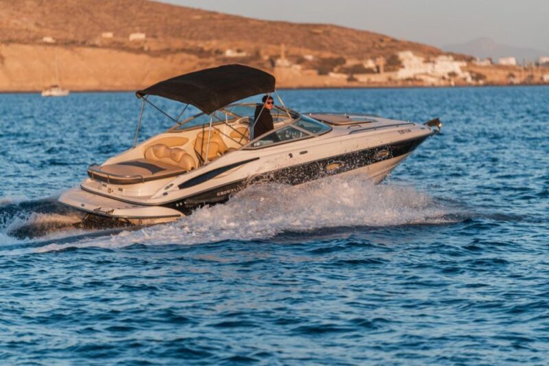 Santorini: Luxury Private Speedboat With Food and Drinks - Cruise Along the Caldera