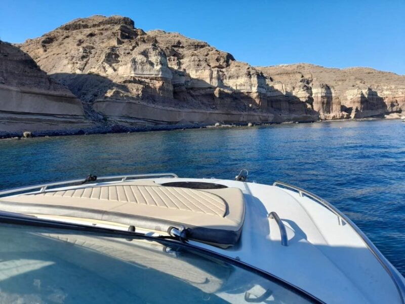Santorini: Luxury Private Speedboat With Food and Drinks - Visiting Iconic Attractions