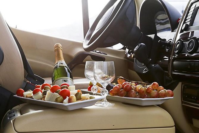 Santorini Luxury Private Tour for Small Groups - Tour Overview