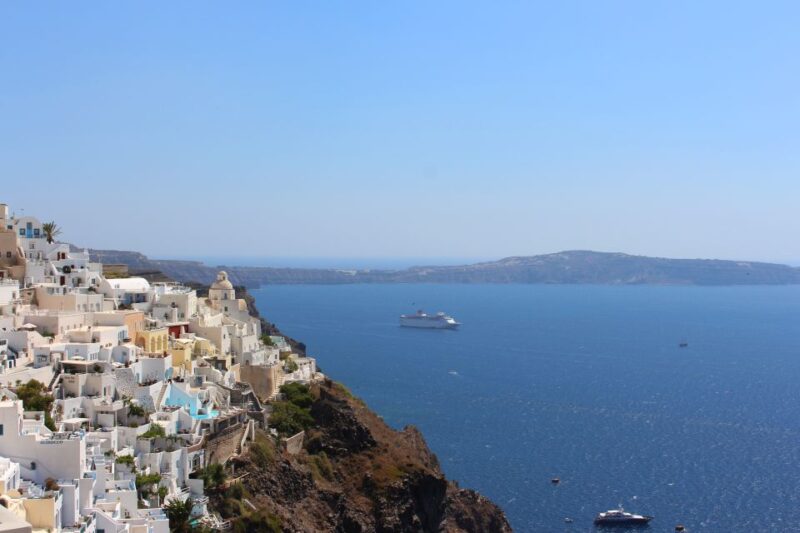 Santorini: Mesa Gonia, Pyrgos and Oia Tour - Languages and Pickup Locations