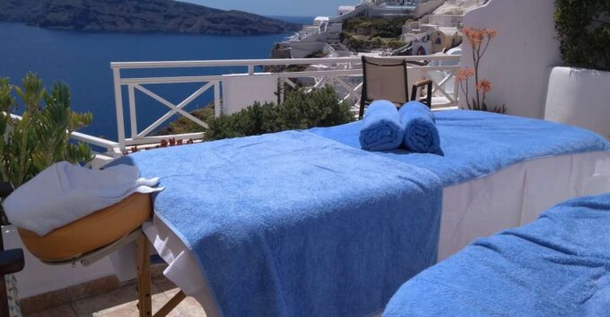 Santorini: Mobile Massage at Your Private Villa or House - Additional Charges and Options