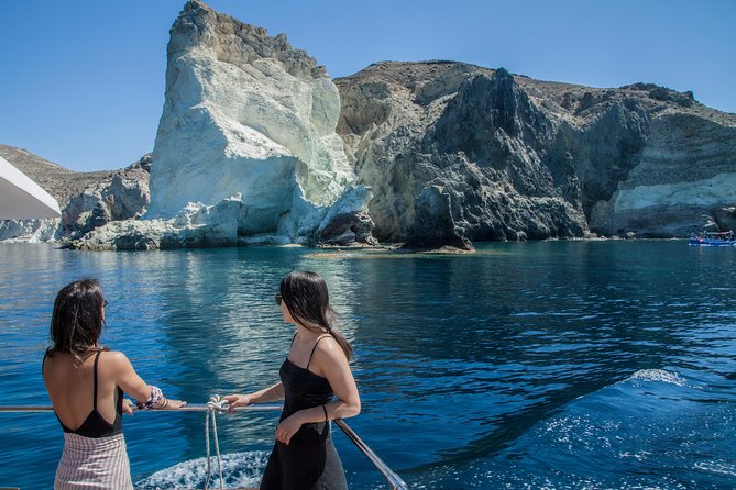 Santorini: Motor Yacht Day Cruise With 5-Course Lunch - Reviews and Ratings