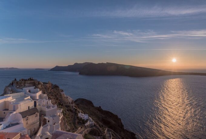 Santorini: Oia Cultural Highlights Sunset Walking Tour - Booking and Cancellation