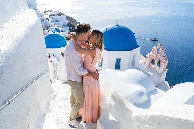 Santorini Photoshoot Oia - Exploring the Picturesque Oia
