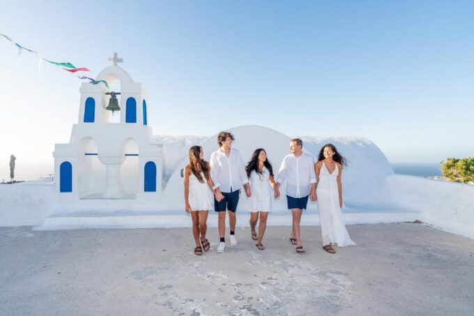 Santorini Photoshoot With Blue Domes & Caldera View - Frequently Asked Questions
