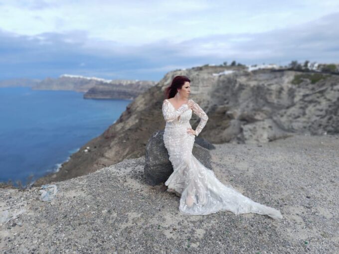 Santorini Popular Sights With Local Guide - Black Sand Beach