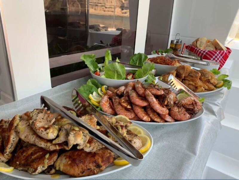 Santorini: Private Caldera Cruise With Lunch & Snorkeling - Inclusions and Exclusions