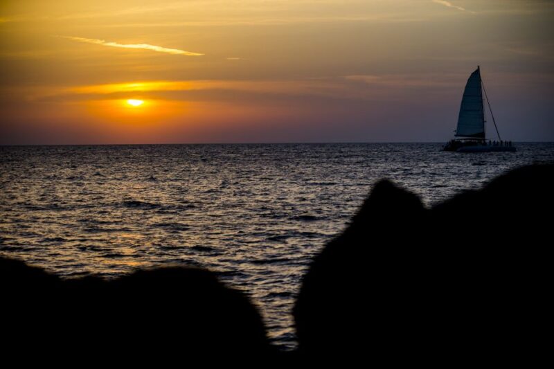 Santorini: Private Catamaran Cruise With BBQ Meal and Drinks - Sail Across Caldera