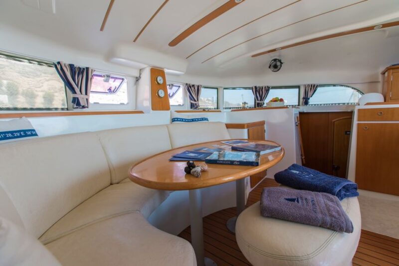 Santorini: Private Catamaran Cruise With Food & Drinks - Itinerary Highlights
