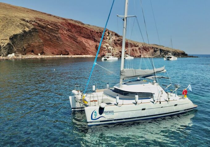 Santorini: Private Catamaran Excursion With Food and Drinks - Enjoying the Scenery
