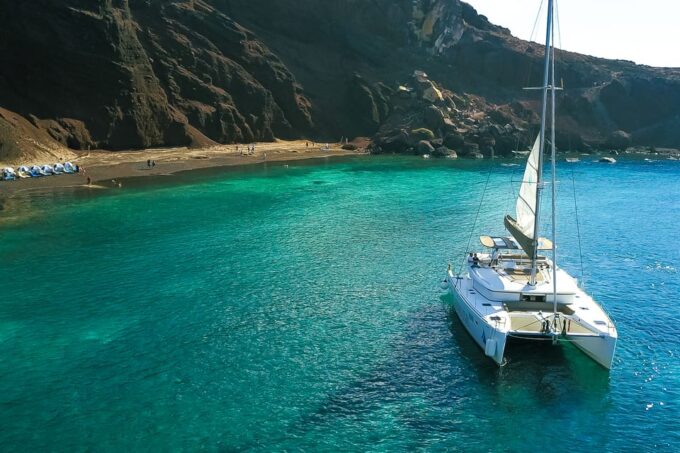 Santorini: Private Catamaran Tour With BBQ Meal and Drinks - Optional Upgrades