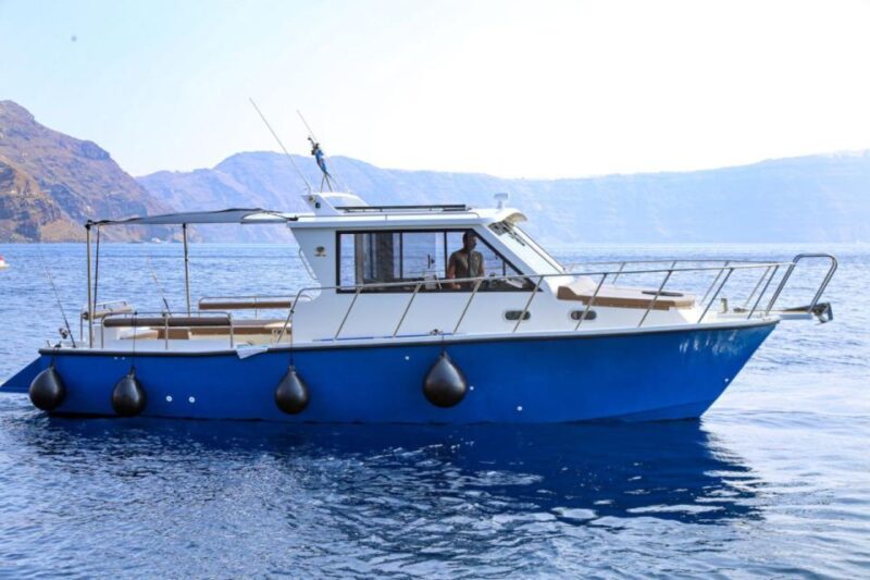 Santorini Private Cruise Sightseeing Tour With BBQ & Drinks - Booking and Pricing