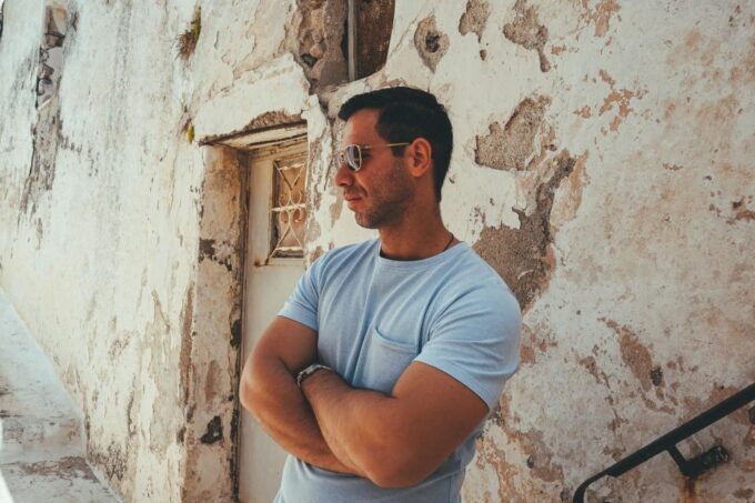 Santorini Private Custom 5 Hours Tour With Luxury Car - Recommended Attire