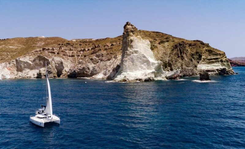 Santorini: Private Day Cruise With a BBQ Meal and Open Bar - Caldera Coastline and Volcanic Islands