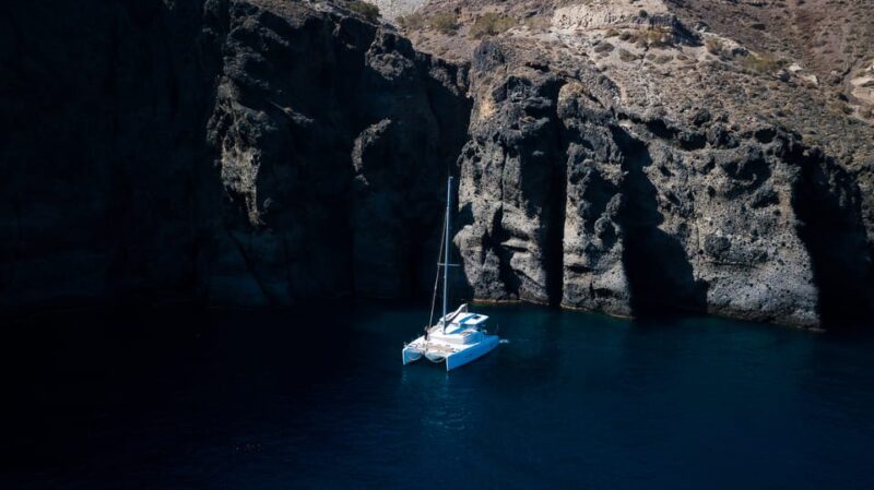 Santorini: Private Day Cruise With Full Greek Lunch - Onboard Experience
