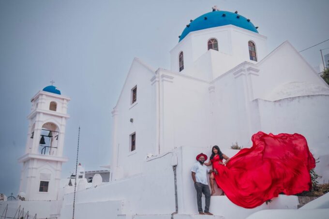 Santorini: Private Flying Dress Photoshoot - Frequently Asked Questions